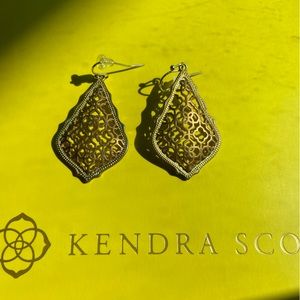Kendra Scott Addie in two-toned gold